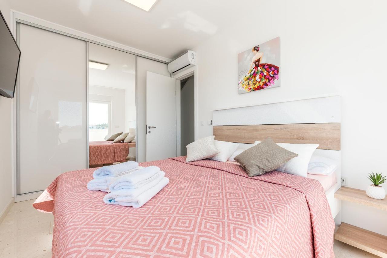 Villa Buzuk Vodice Exterior foto